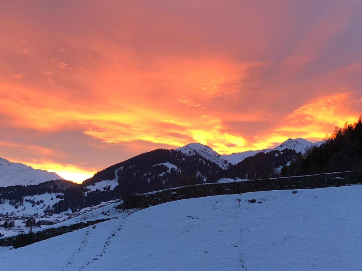 Appartamento Casa Schuoler Disentis Esterno foto