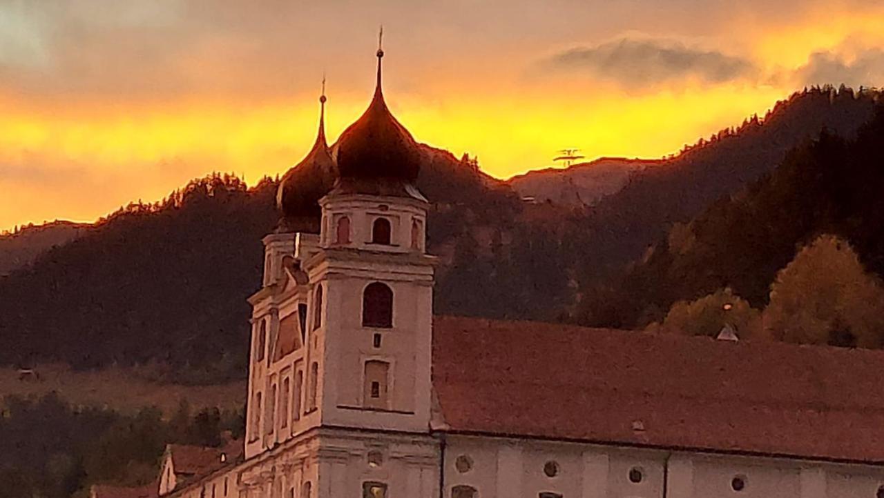 Appartamento Casa Schuoler Disentis Esterno foto